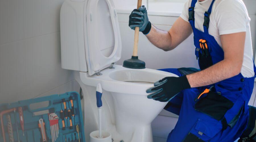 sewer line plumber in El Portal, CA